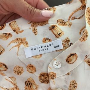 Equipment 100% Silk button Blouse XS